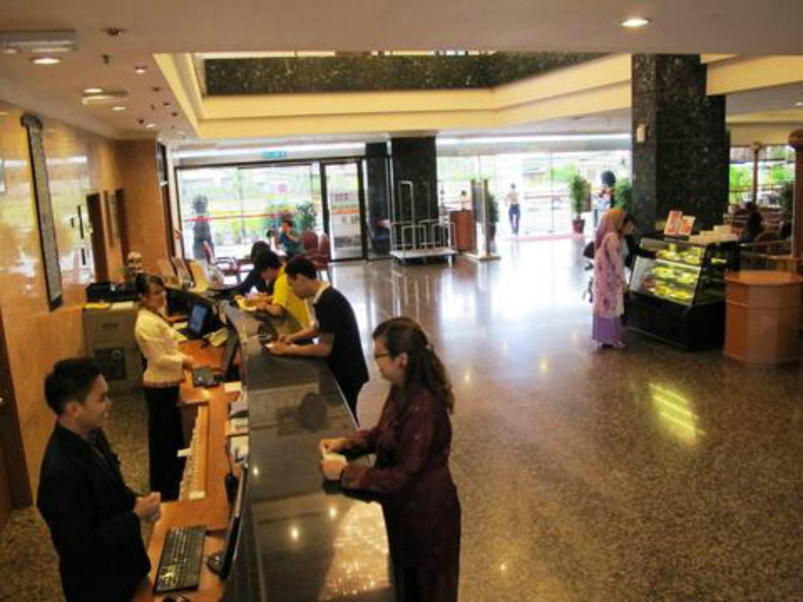 Hotel Grand Continental Kuching Exterior photo